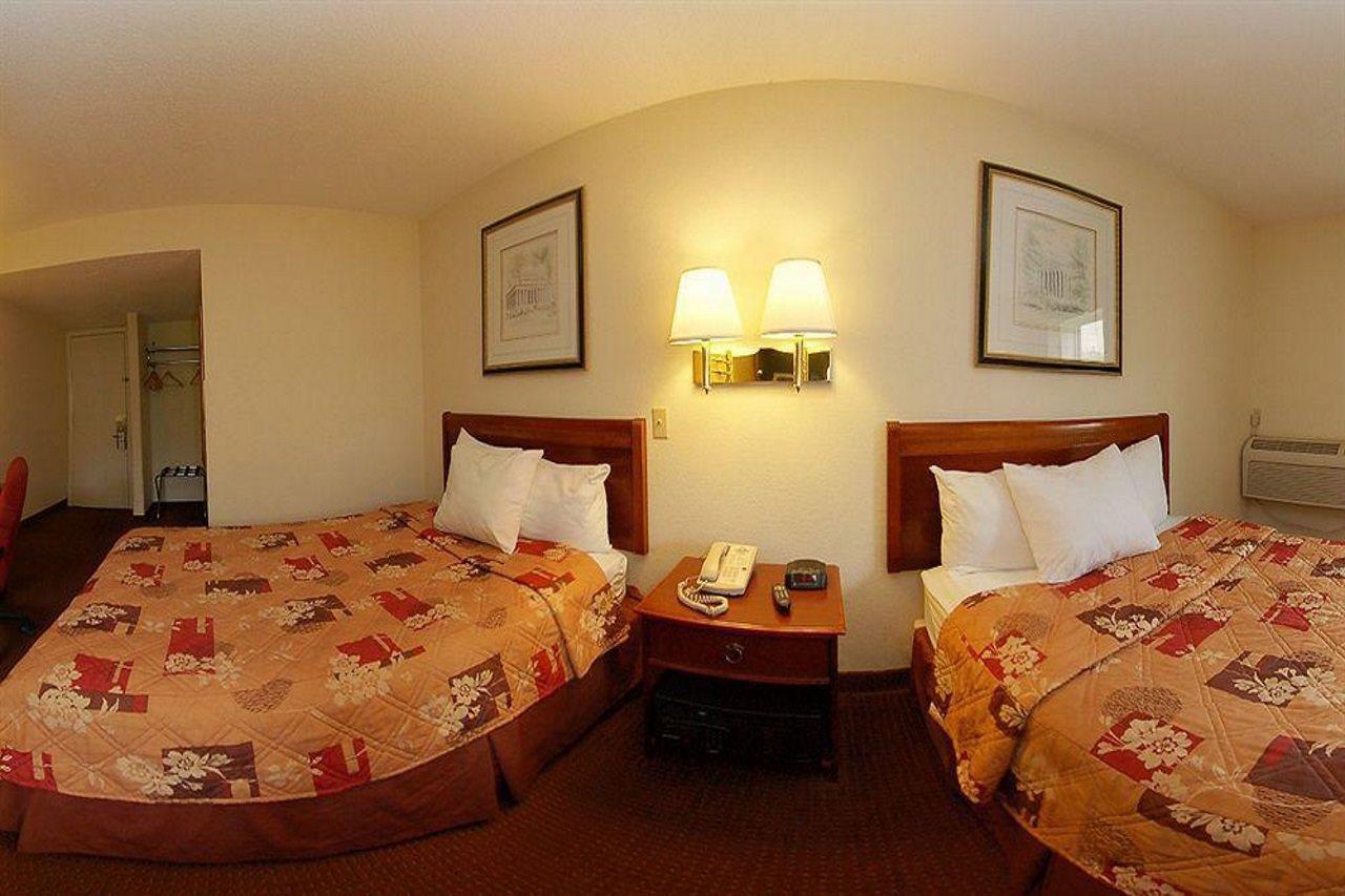 Hotel Days By Wyndham 2*